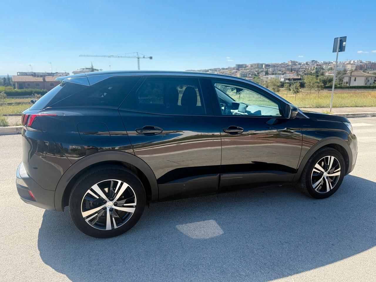 Peugeot 3008 BlueHDi 130 S&S EAT8 Active