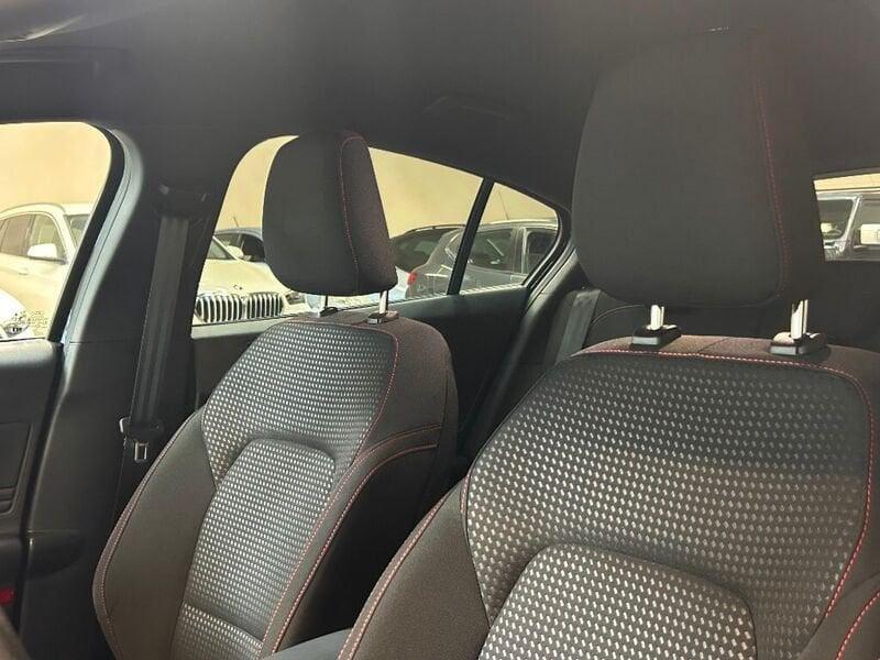 Ford Focus 1.0 EcoBoost Hybrid 125 CV Powershift 5p. ST-Line