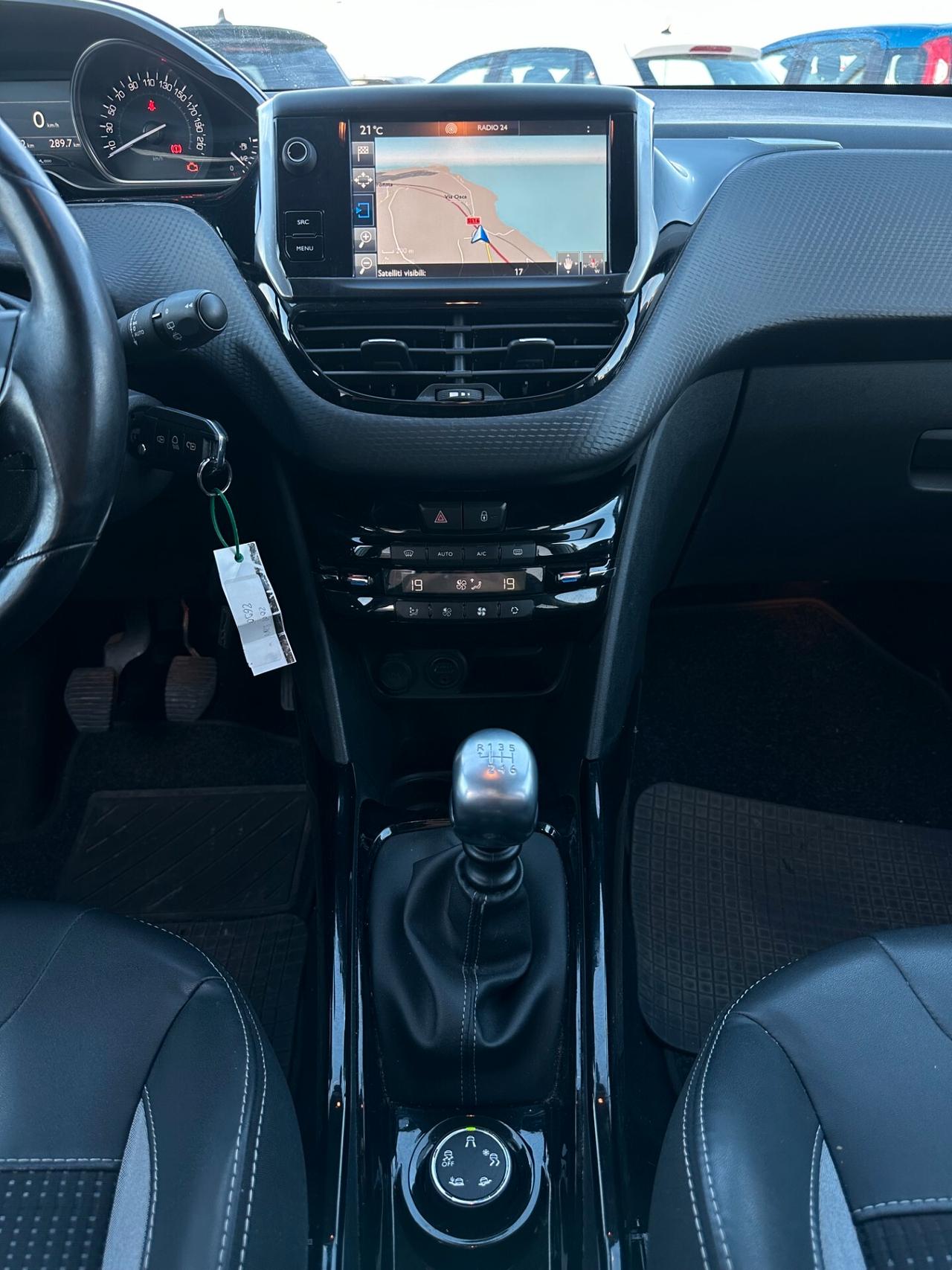 Peugeot 2008 BlueHDi 120 S&S Black Matt