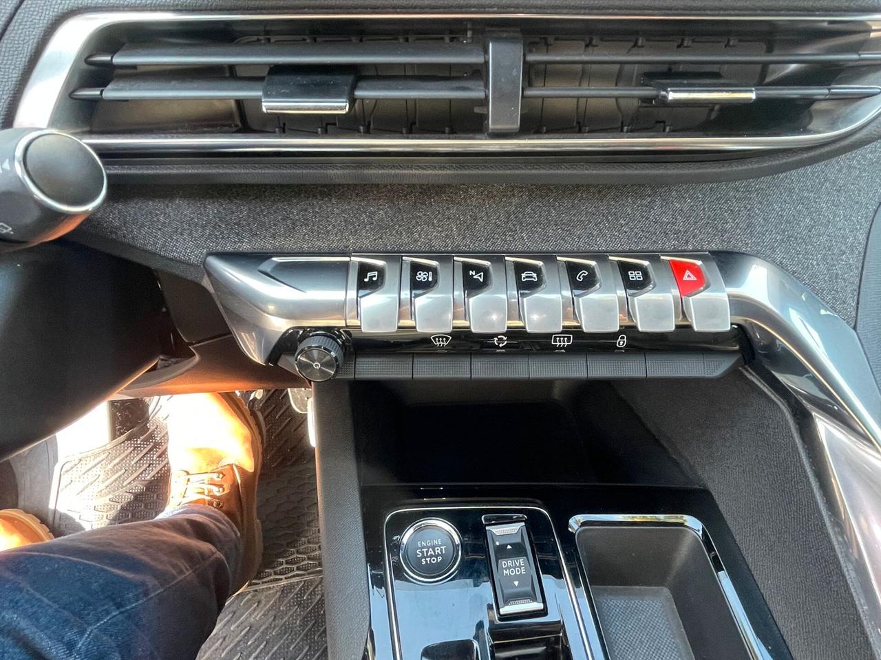 Peugeot 3008 BlueHDi 130 S&S EAT8 Allure Pack