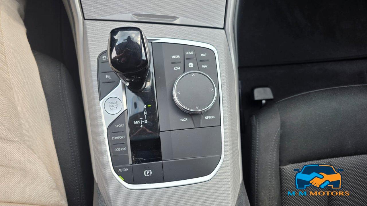 BMW 320 d Touring mhev 48V Sport auto