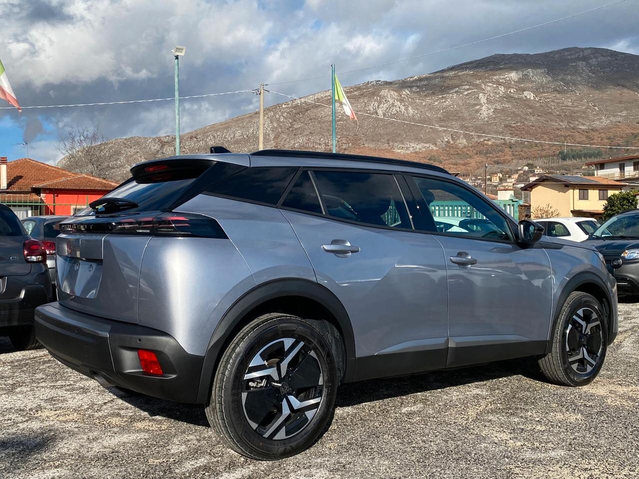 Peugeot 2008 PureTech 100 S&S Allure ''KmZero''