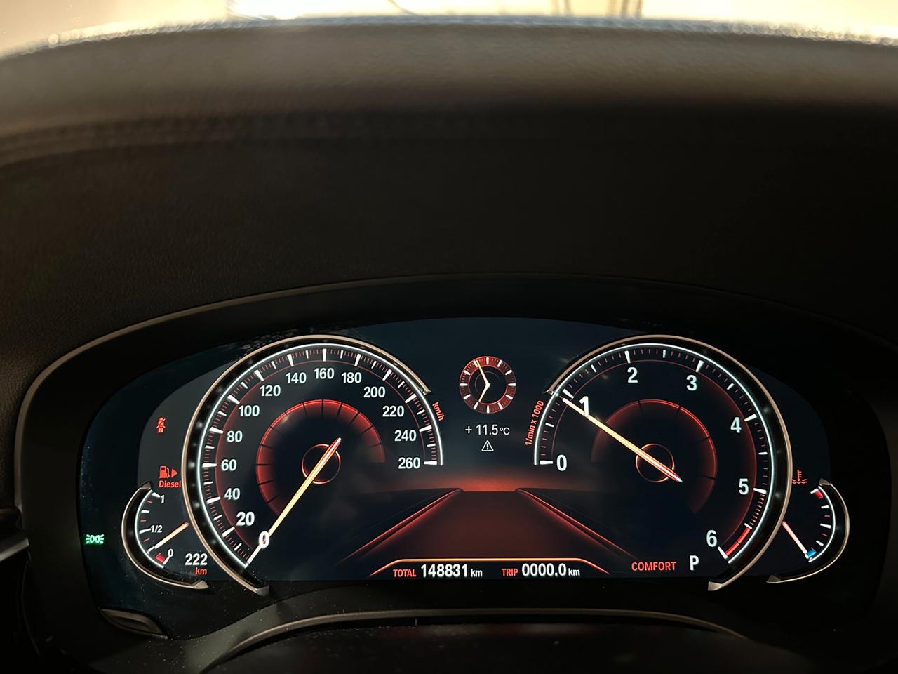 Bmw 520 d xDrive Touring Luxury - LUCI AMBIENTE RETROCAMERA