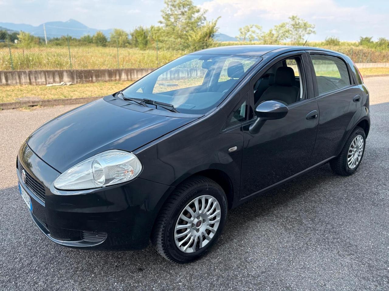 Fiat Punto 1.4 BENZ/METANO 77CV NEOPATENTATI