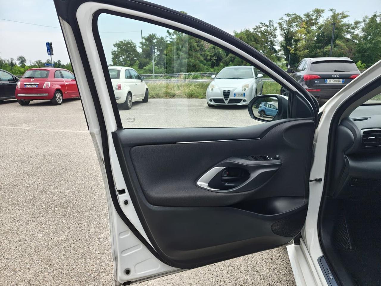 Toyota Yaris Trend 1.5 HEV #11755