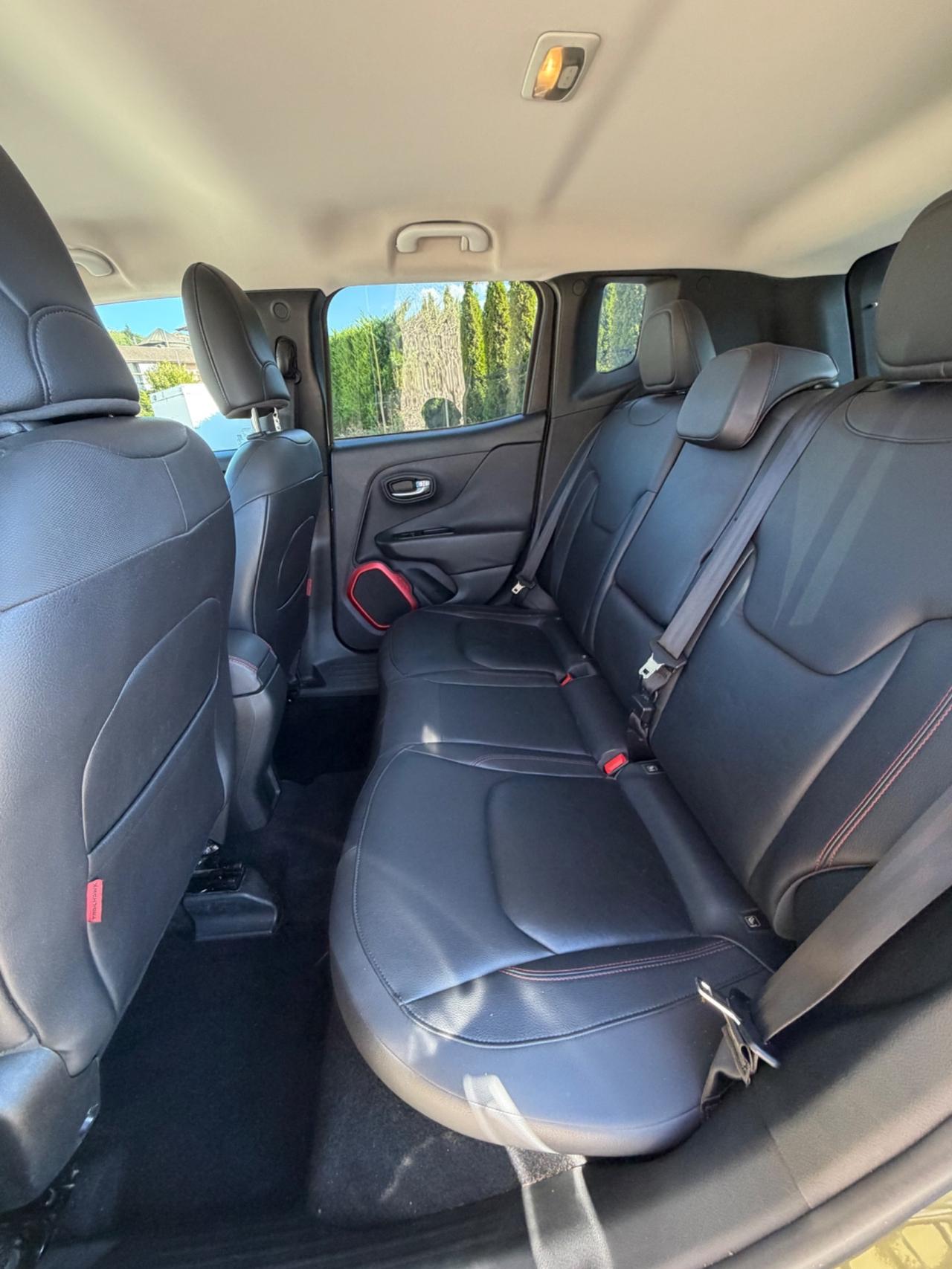 Jeep Renegade 2.0 Mjt 170CV 4WD Active Drive Low Trailhawk