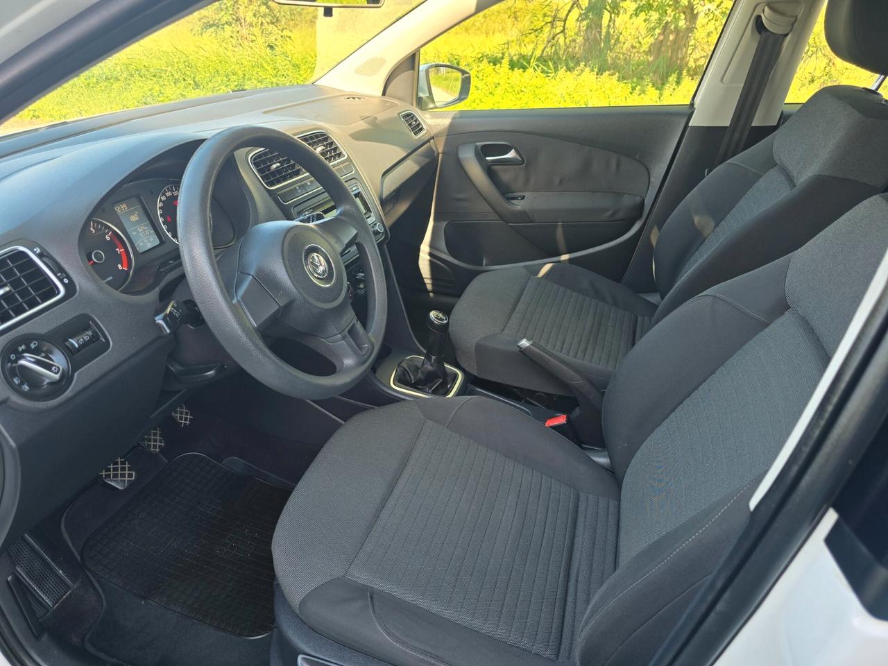 Volkswagen Polo 1.2 Benzina NEOPATENTATI con GARANZIA