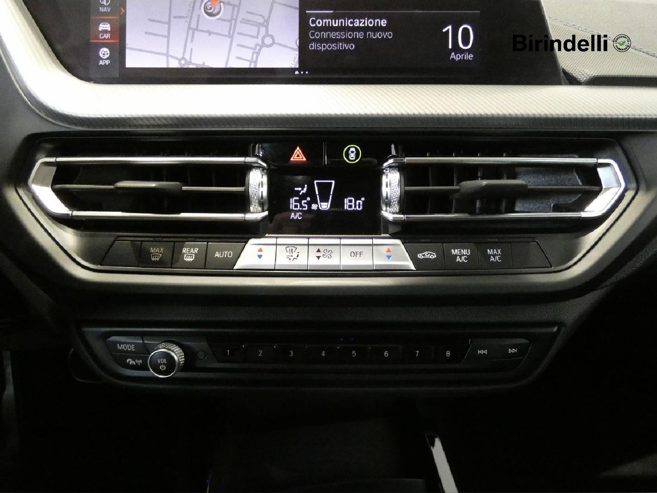 BMW Serie 1 (F40) - 118d 5p. Msport