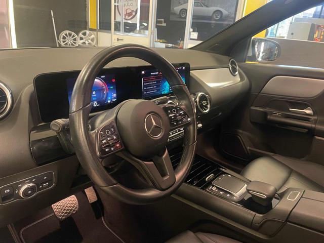 MERCEDES-BENZ GLA 250 e hybrid EQ Premium LED/NAVI/PELLE/TEL*