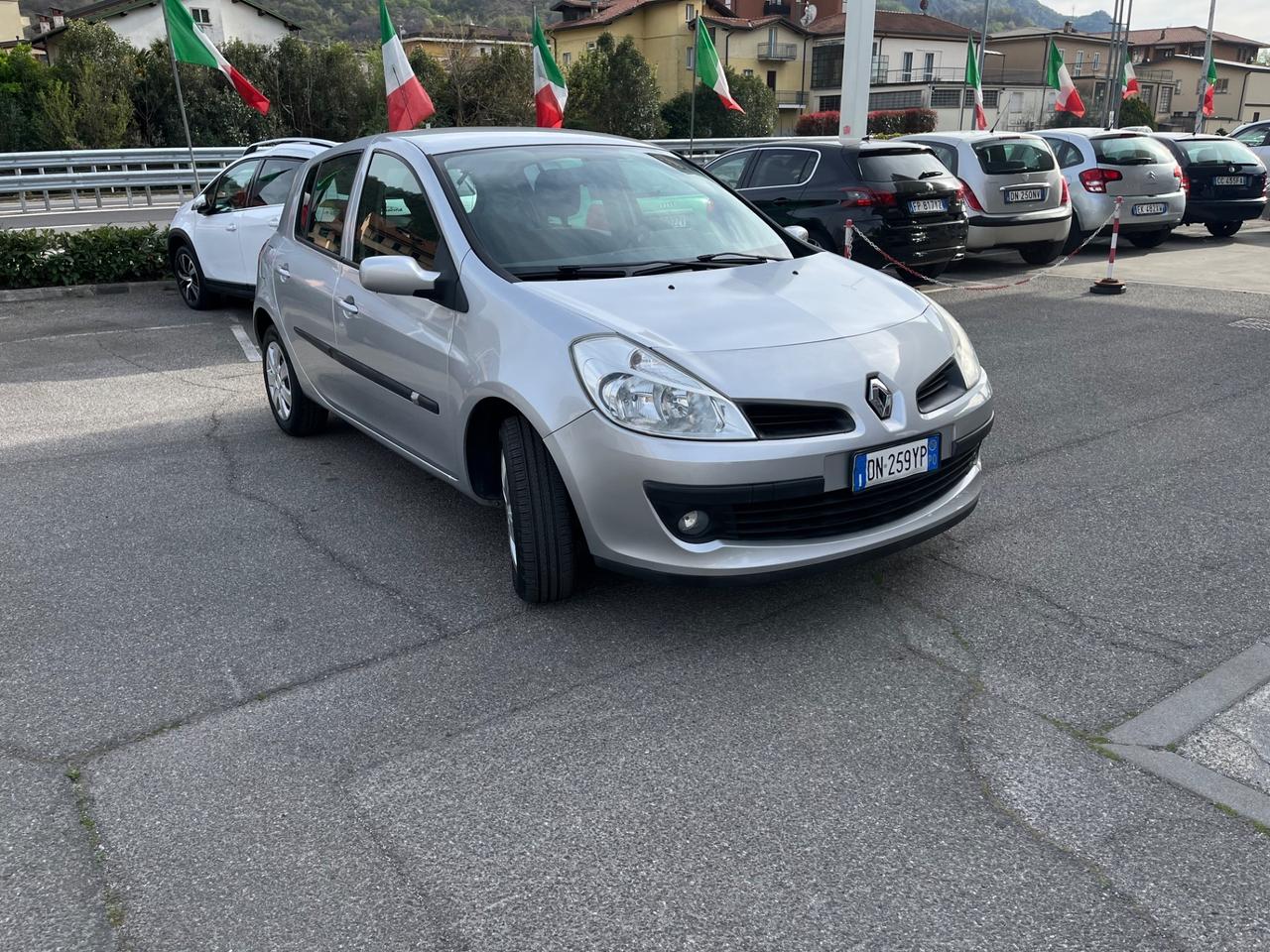 RENAULT CLIO - OCCASIONE