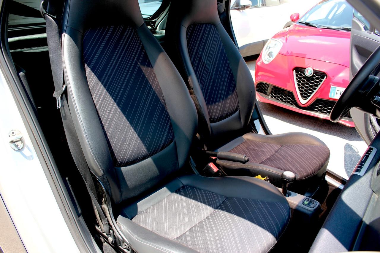 smart forTwo *PREZZO VERO* 1.0 Pulse 71cv SERVOSTERZO MIX PELLE PADDLE TETTO GARANZIA 12 MESI