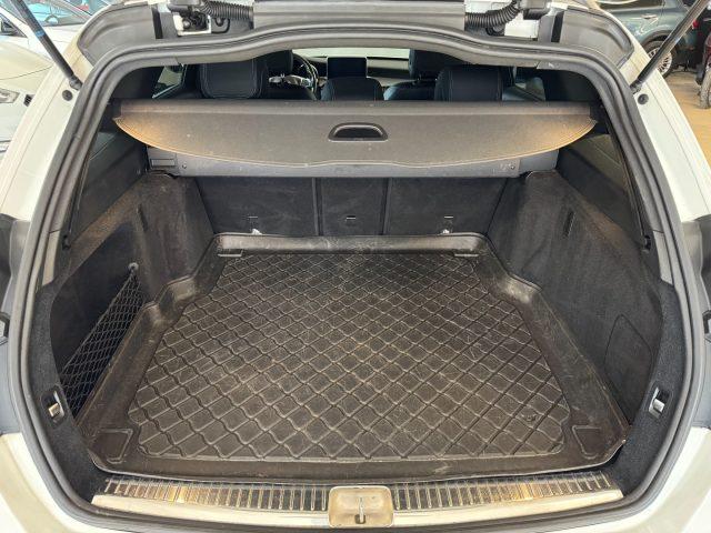 MERCEDES-BENZ C 220 d S.W. 4Matic Premium UFF. MERCEDES-BENZ