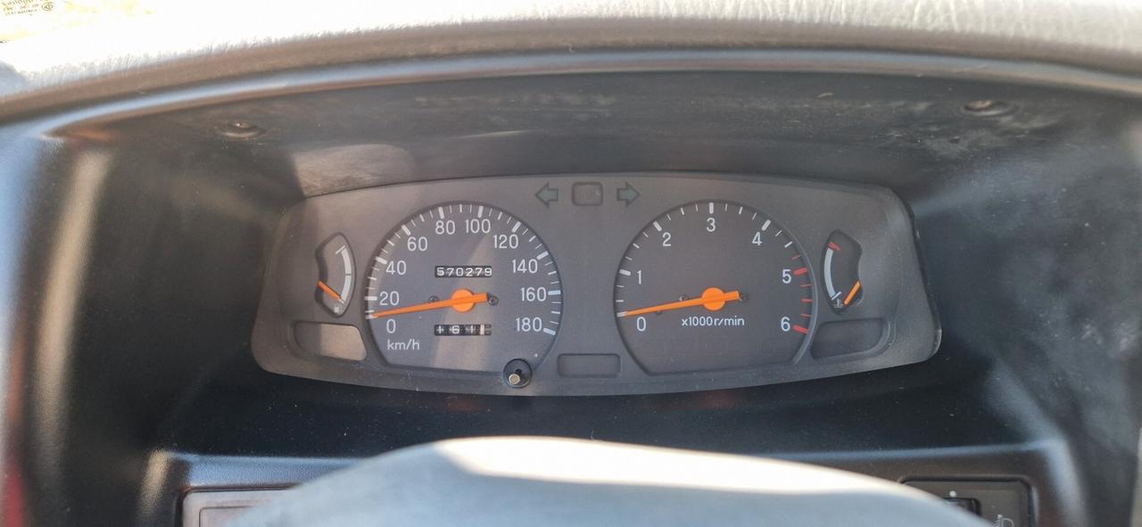 Mitsubishi L200 2.5 TDI 4WD Double Cab GANCIO TRAINO