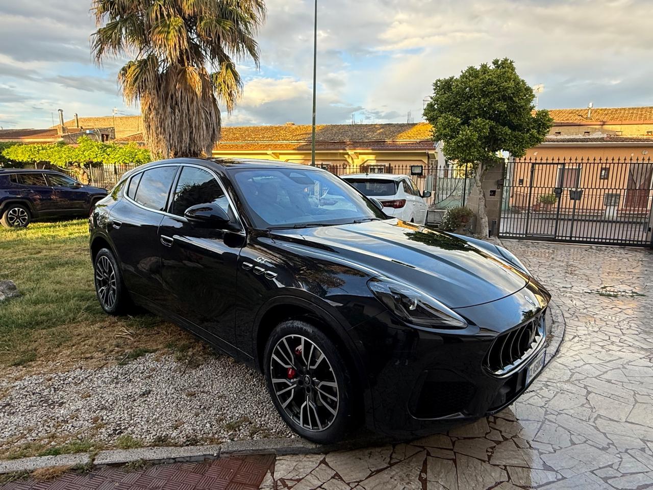 Maserati Grecale MHEV 300 CV AWD GT
