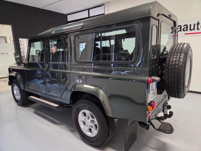 LAND ROVER Defender 110 2.4 TD4 SE UNICOPROPIETRAIO