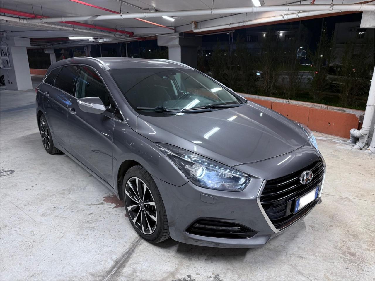 Hyundai i40 Wagon 1.6 CRDi DCT - NAVIG - TELE PARK