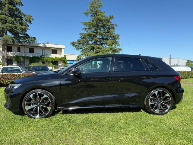 AUDI A3 SPB 35 TFSI S tronic S line edition BLACK PACK