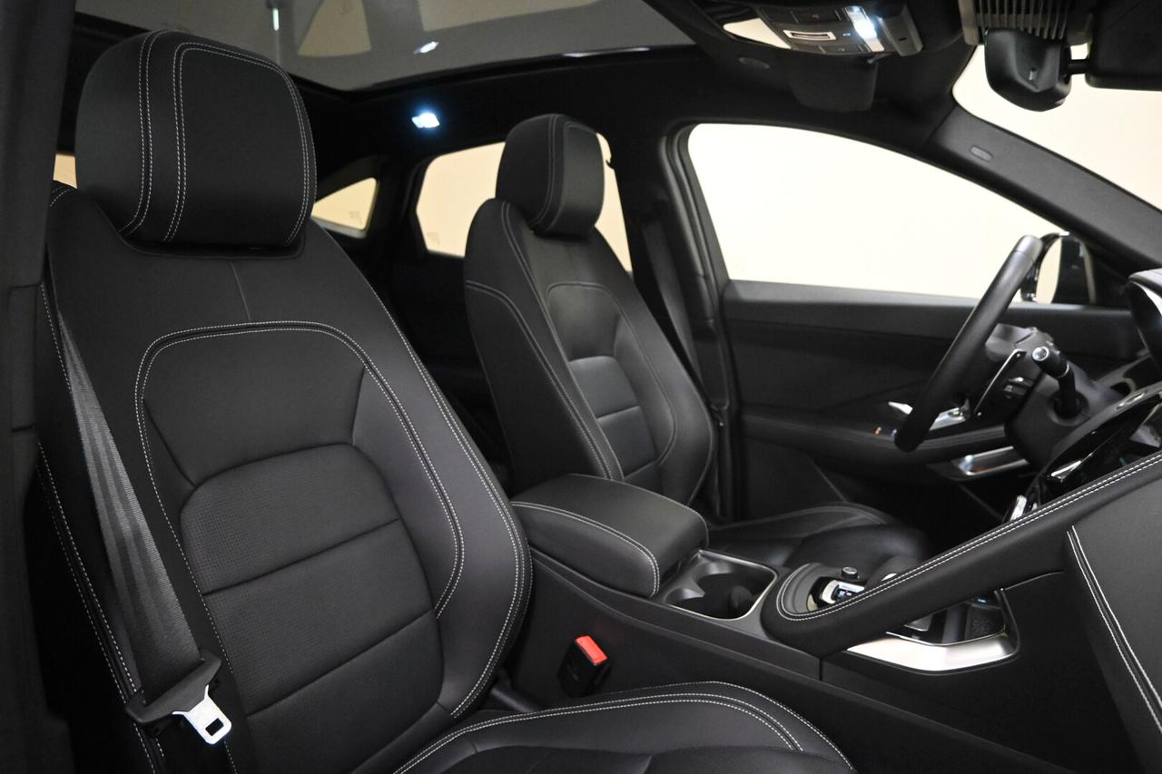 JAGUAR E-Pace (X540) E-Pace 1.5 I3 160 CV...