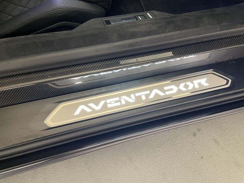 Lamborghini Aventador S 6.5 V12