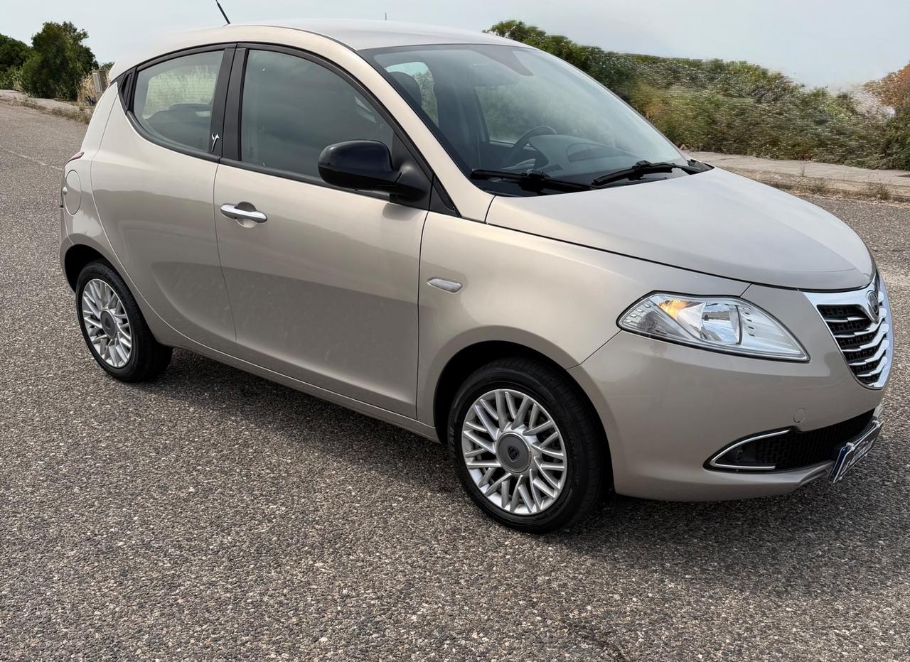 Lancia Ypsilon 1.3 MJT 95 CV GARANZIA 12 MESI