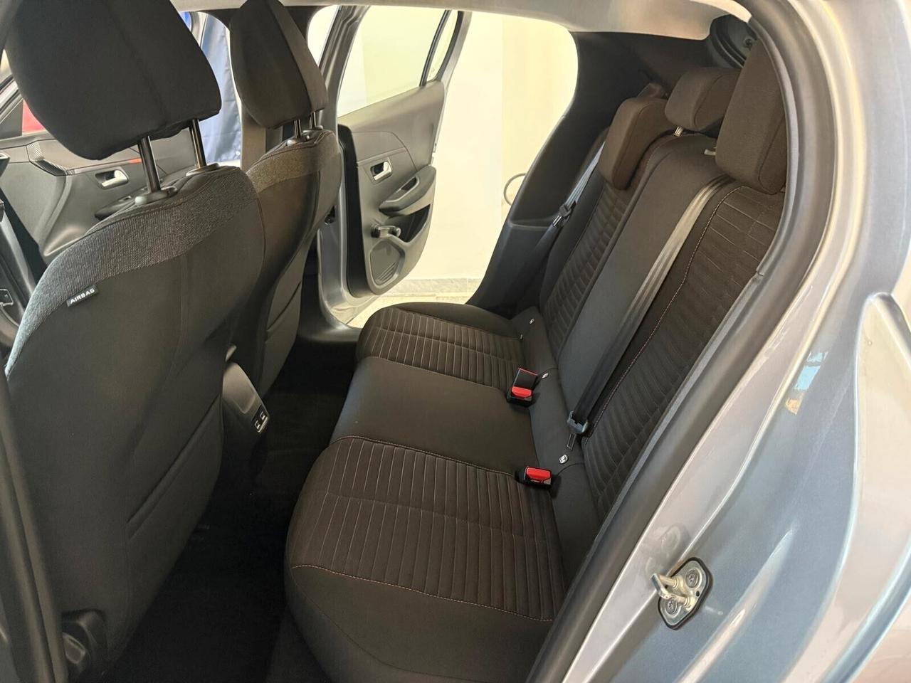 Peugeot 208 Active
