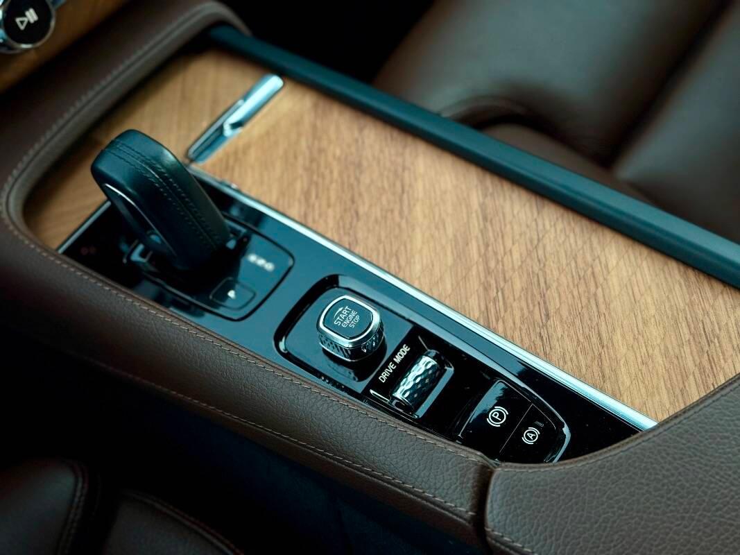 Volvo XC90 2.0 d5 Inscription awd 235cv 7p.ti geartronic my18