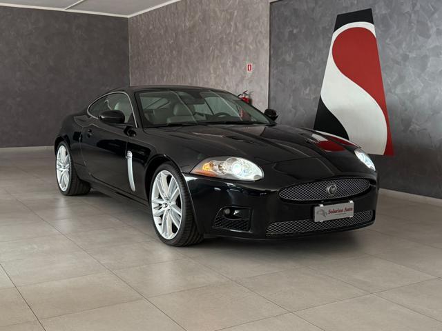 JAGUAR XKR 4.2 V8 S/C Coupé