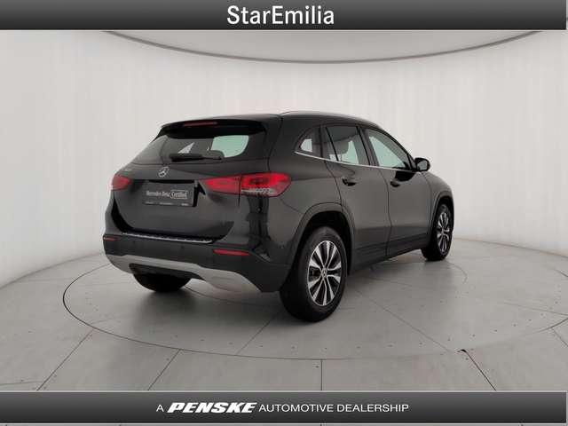 Mercedes-Benz GLA 200 GLA 200 d Automatic Sport