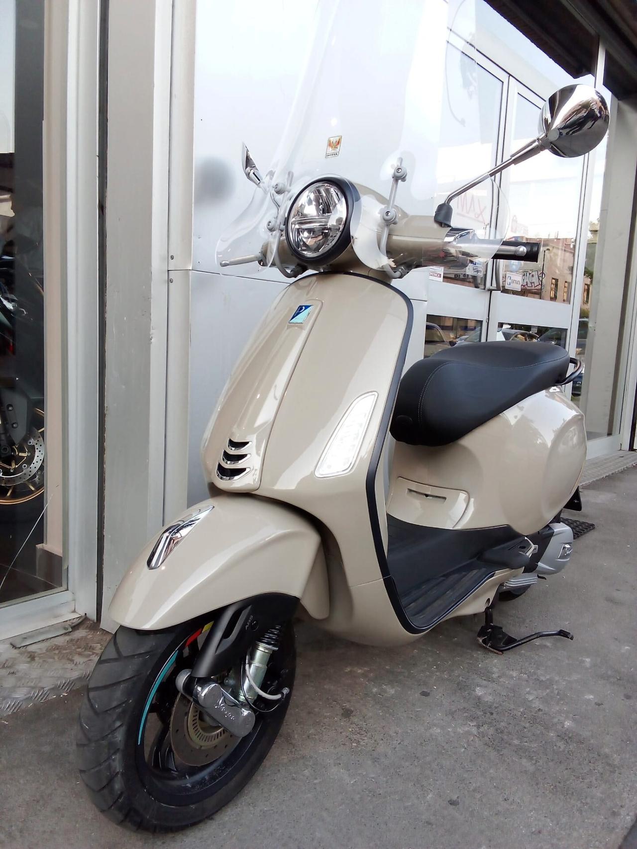 Piaggio Vespa 150 Primavera S