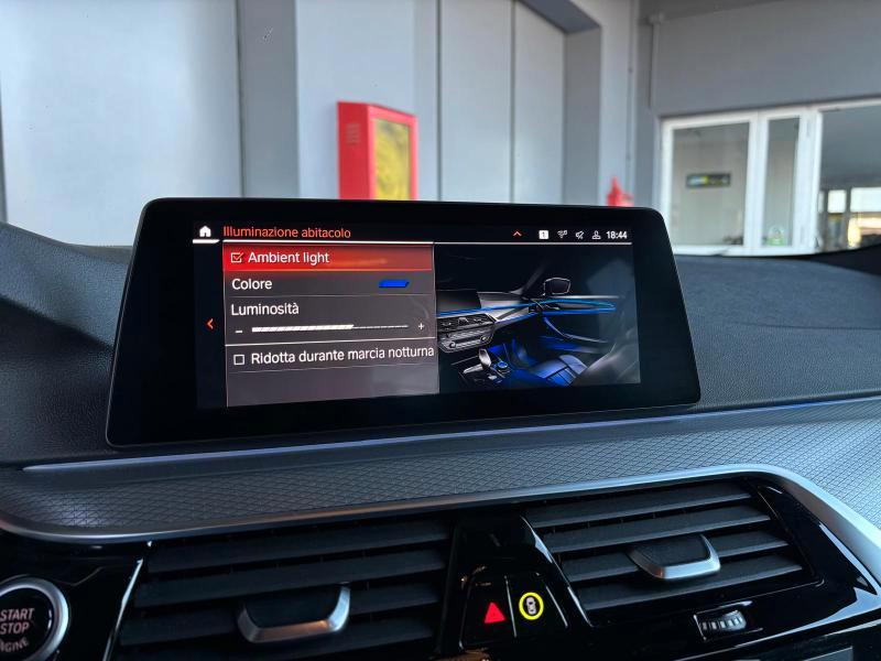 BMW 520 d Touring mhev 48V xdrive Msport auto
