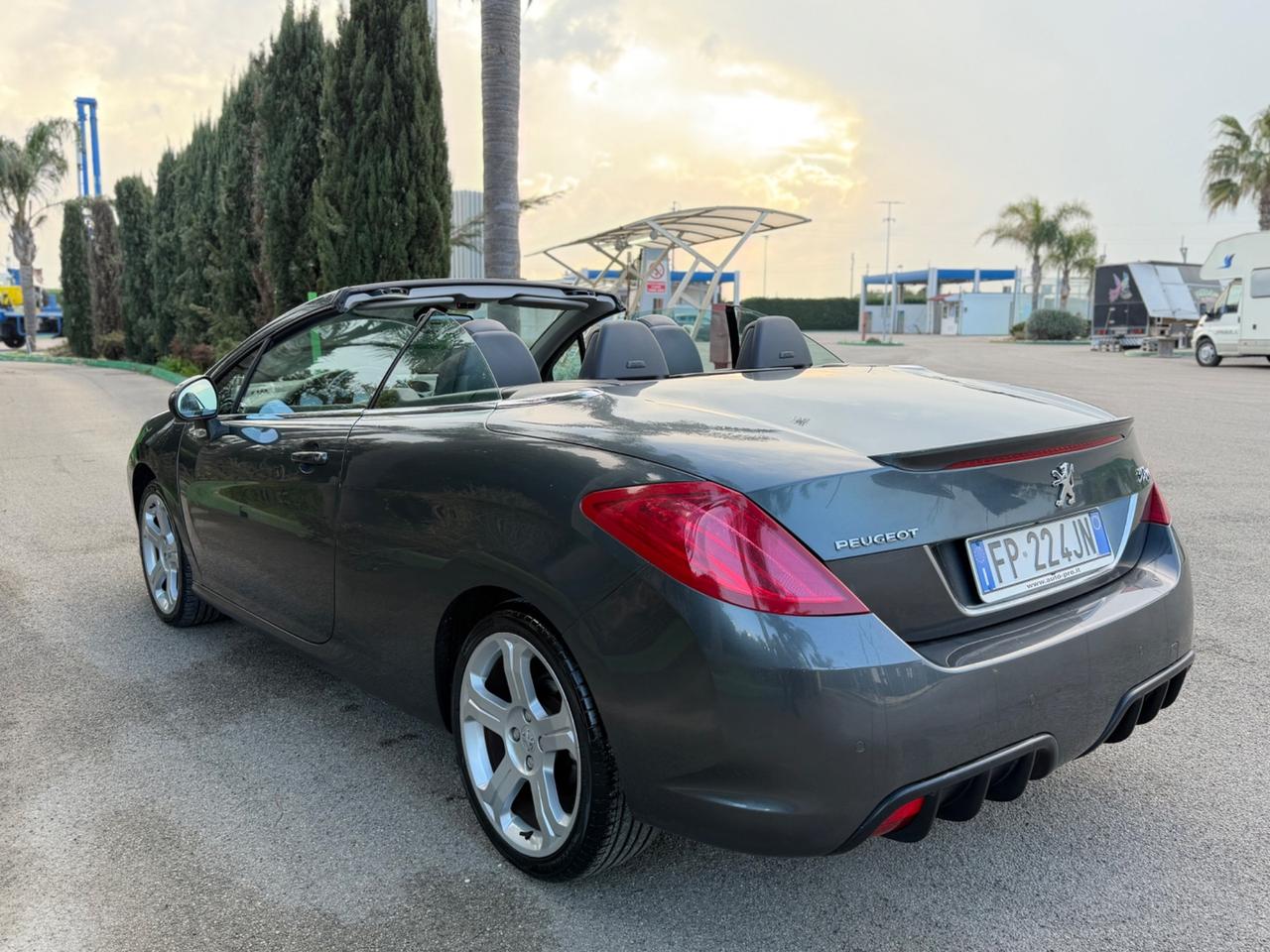 Peugeot 308 CC 1.6 THP 156CV aut. Féline