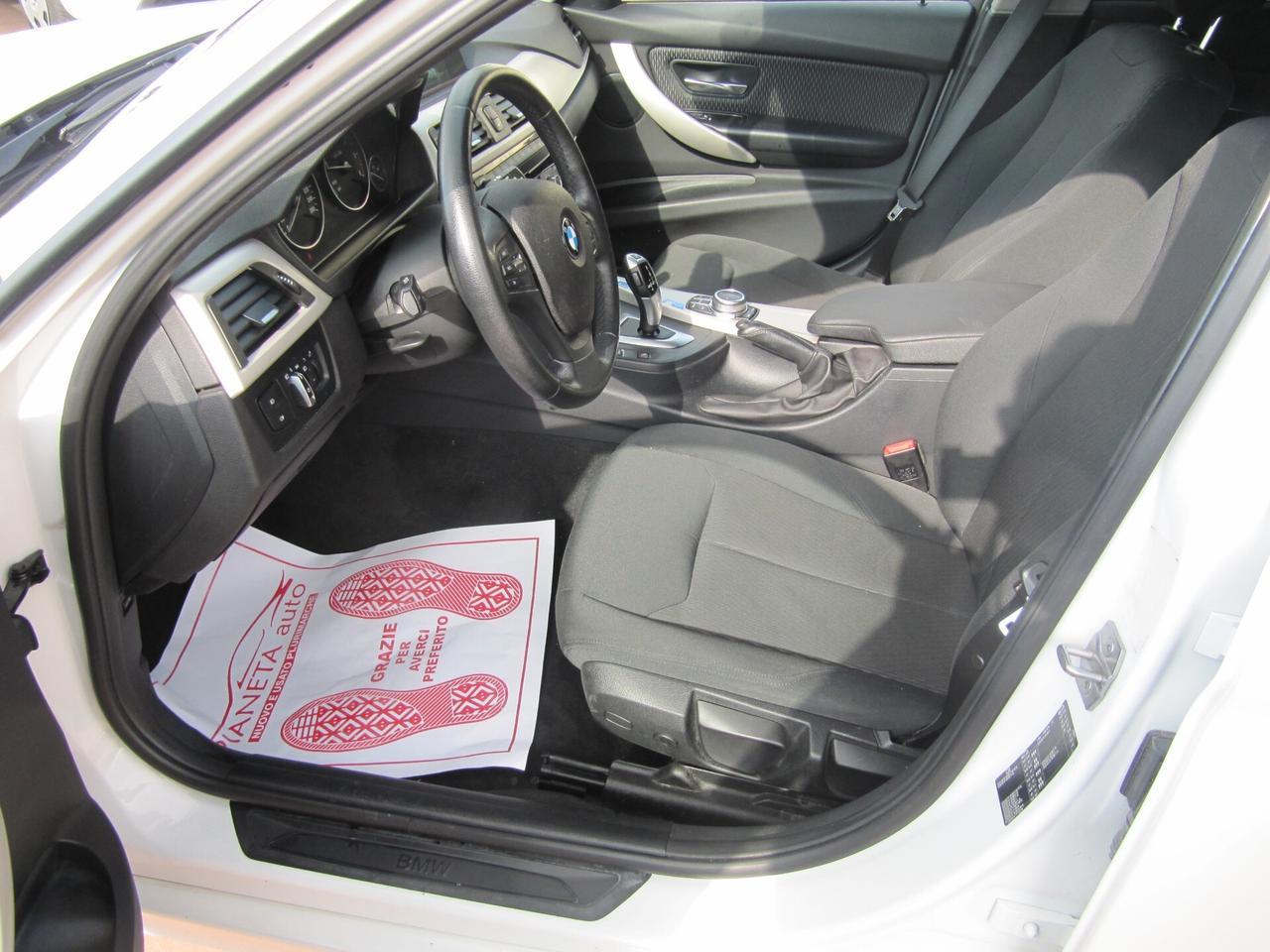 Bmw 318 318d Touring Msport - AUTOMATICO
