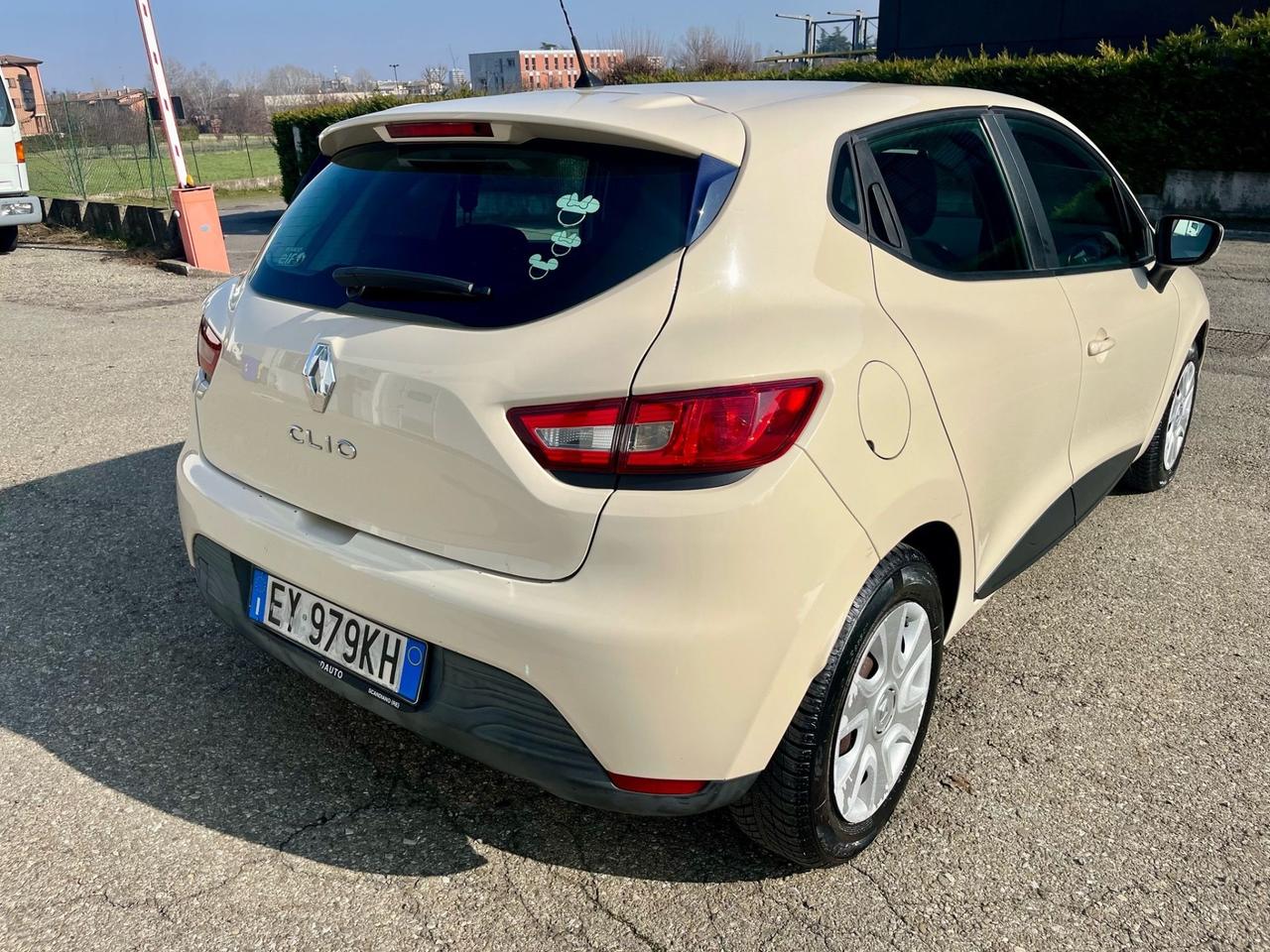 Renault Clio 1.2GPL 2015 157.000km perfetta per neopatentati