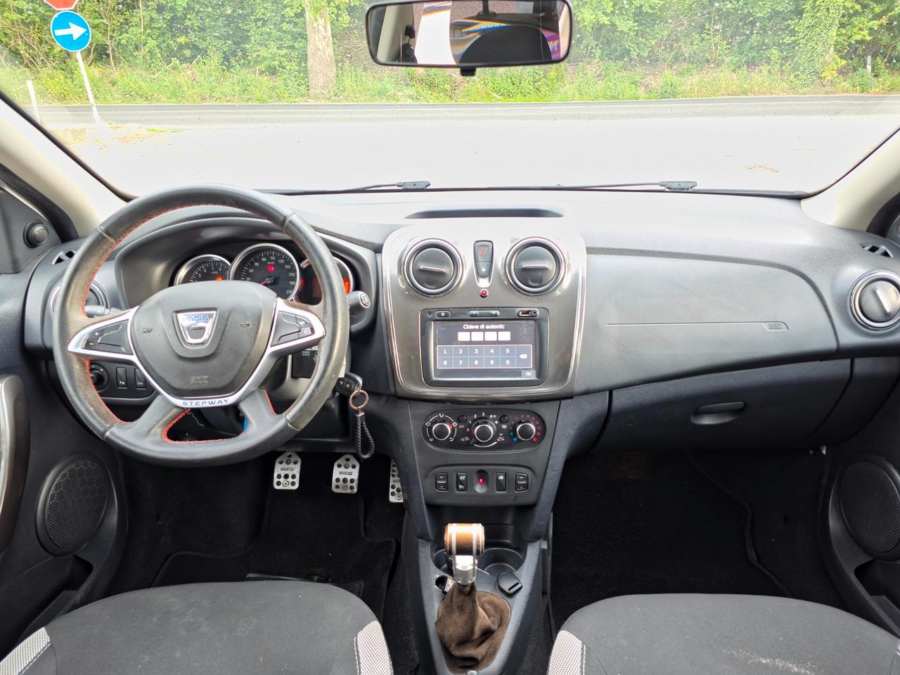 Dacia Sandero 0.9 TCe 12V T-GPL 90CV S&S Serie Speciale Brave 2017-E6 Manuale NEO