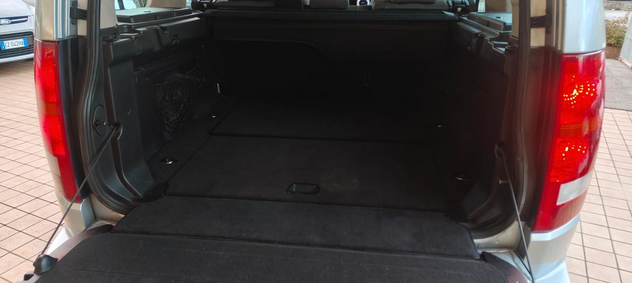 Land Rover Discovery 3 2.7 TDV6 SE