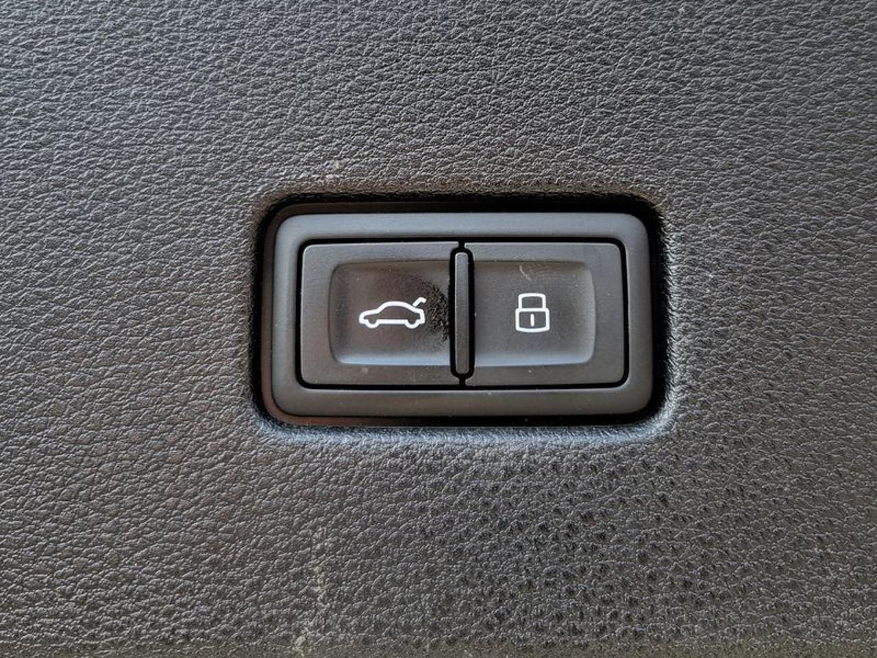 Audi A6 Avant 40 2.0 TDI S tronic Business Plus