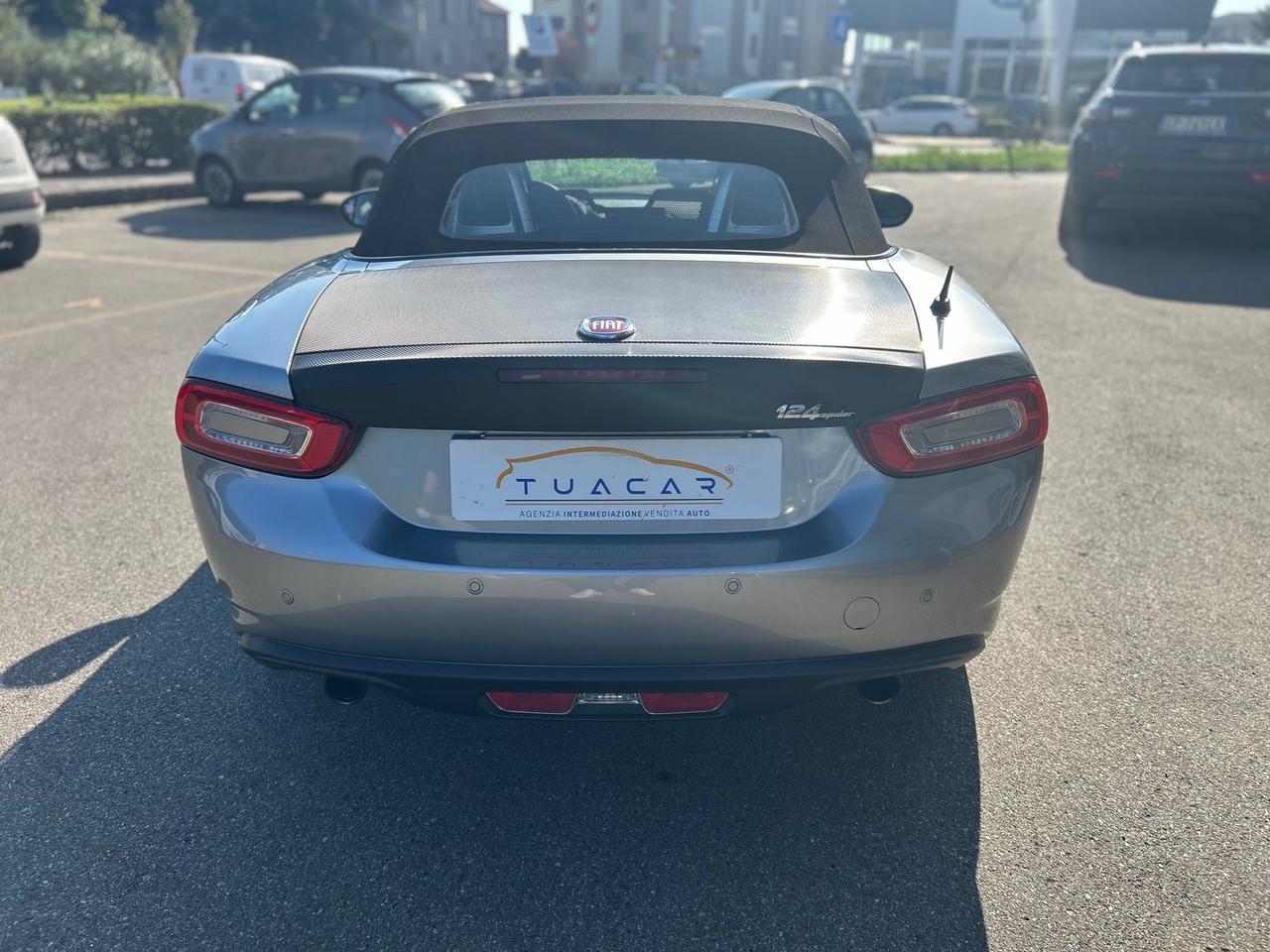 Fiat 124 Spider Lusso 1.4 Multiair Turbo #6928
