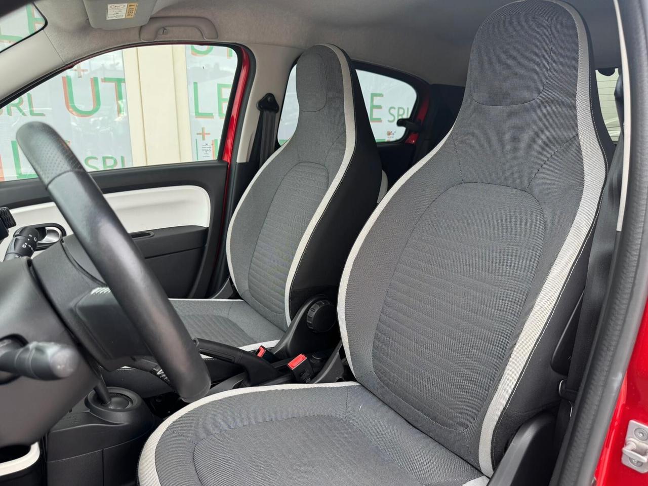 Renault Twingo LIMITED 69 CV