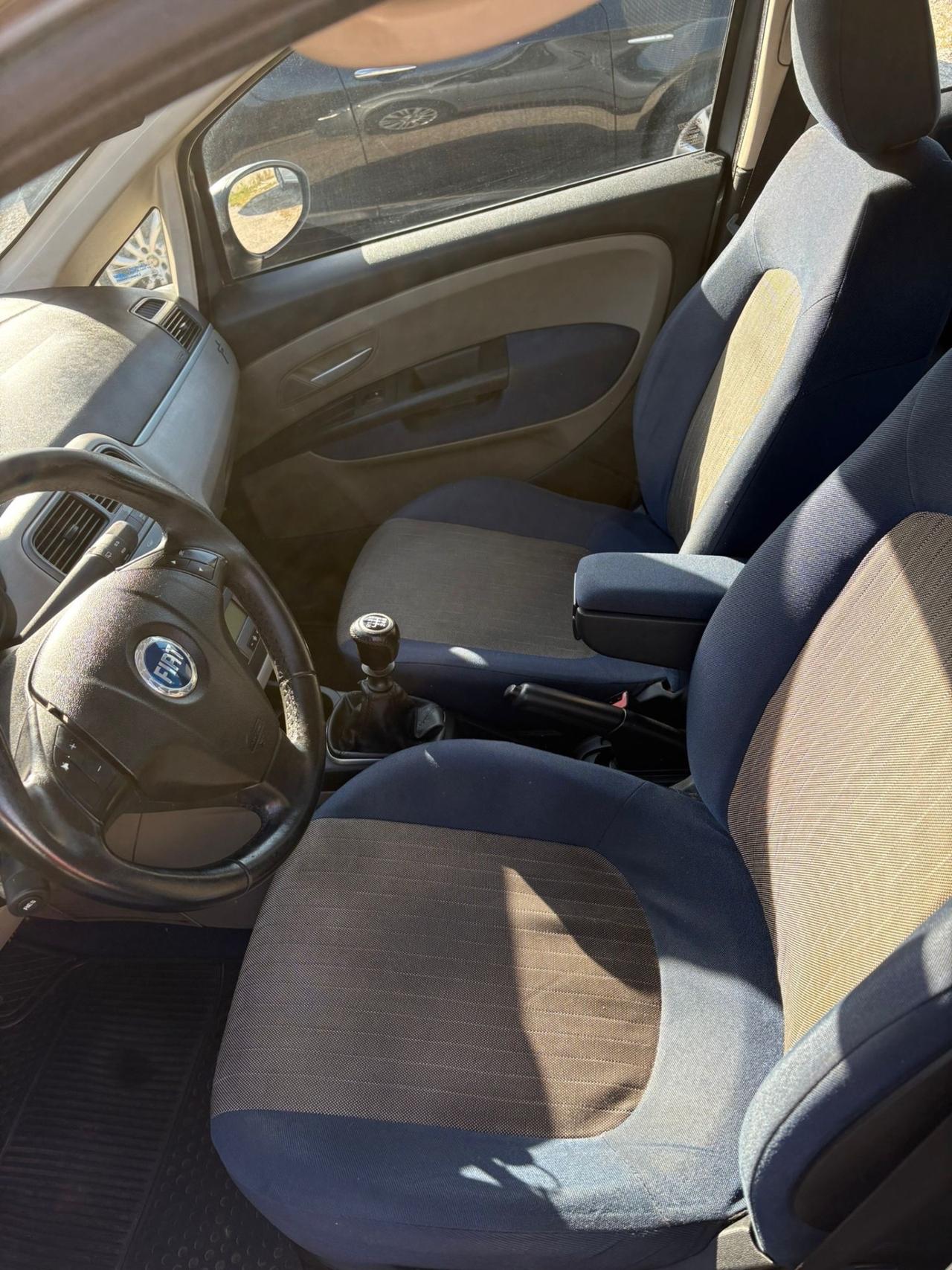 Fiat Grande Punto 1.3 MJT 90 CV 5 porte Dynamic