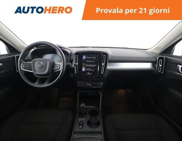 VOLVO XC40 T3 Geartronic Momentum