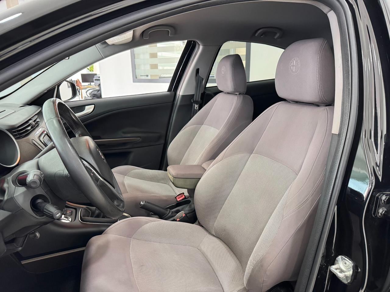 Alfa Romeo Giulietta 1.6 JTDm-2 105 CV Distinctive