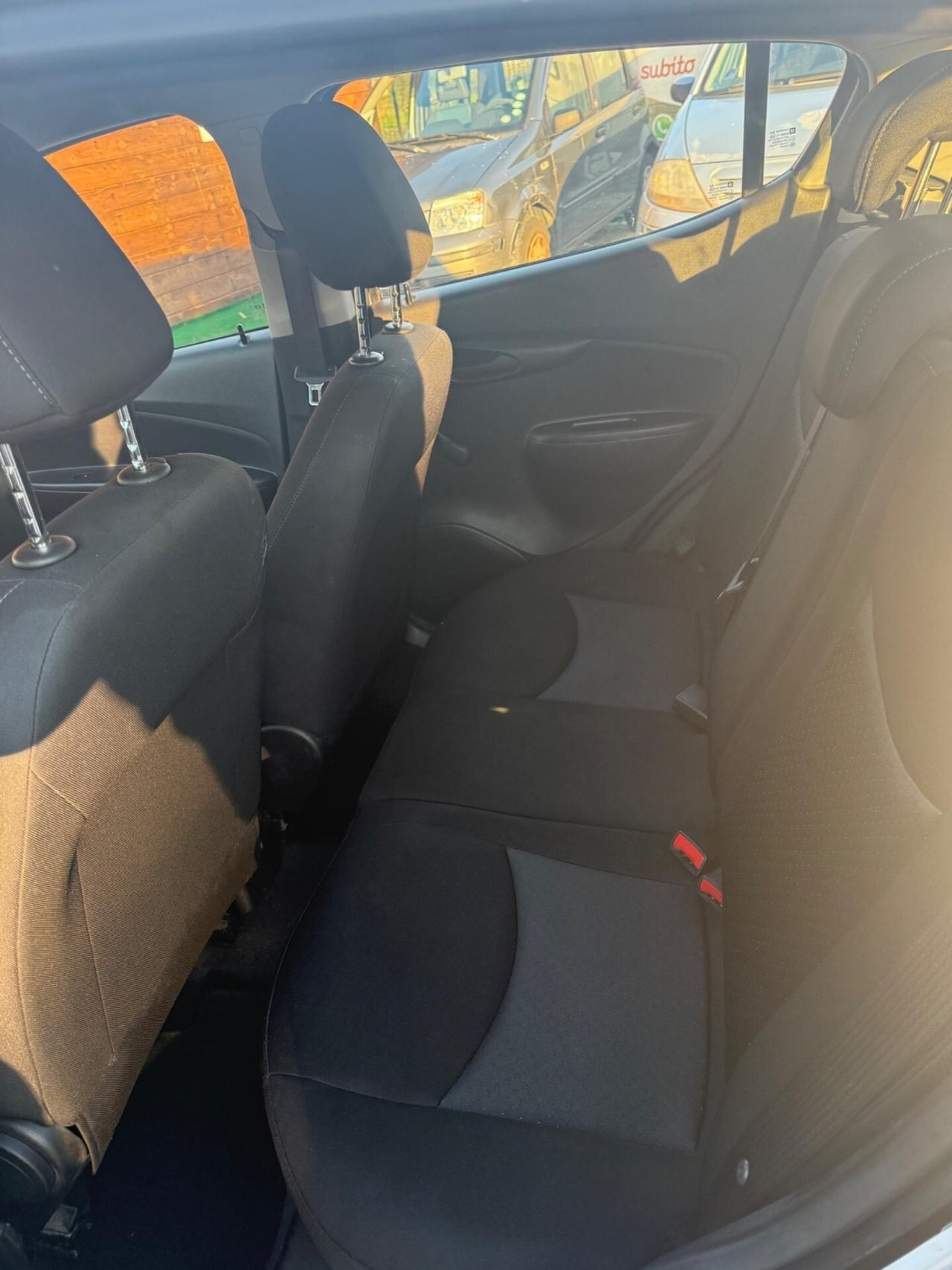 Opel Karl 1.0 73 CV GPL casa madre km certificati