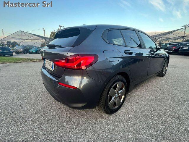 BMW 116 Serie 1 F40 116d Business Advantage auto GD180BJ