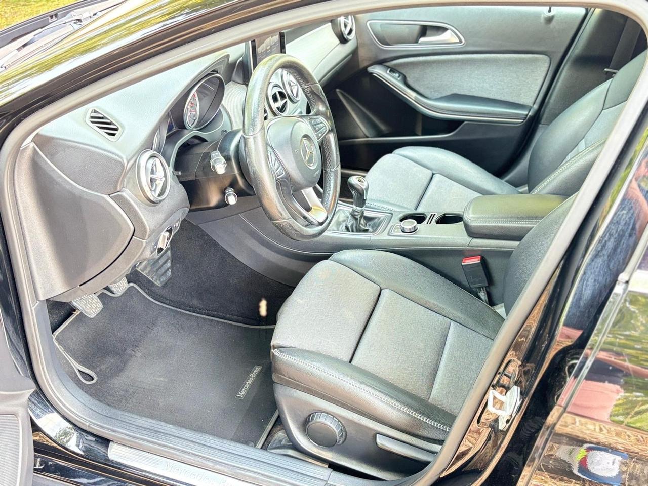 Mercedes-benz GLA 180 d Business