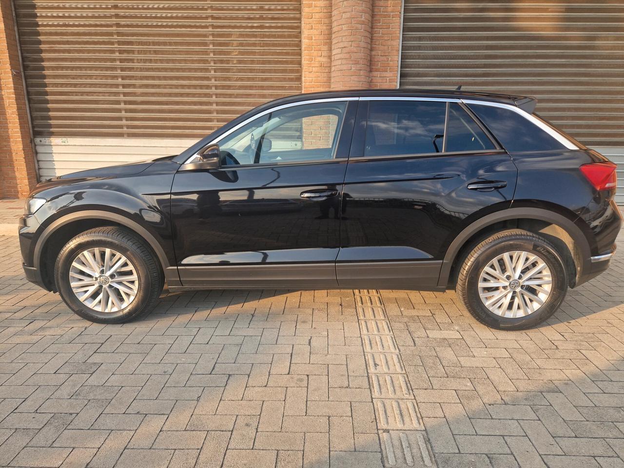 Volkswagen T-Roc 1.6 TDI SCR Business BlueMotion Technology