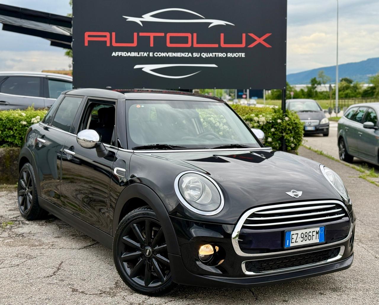 MINI Cooper 1.5BENZINA / AUTOMATICO 5PT 147.000