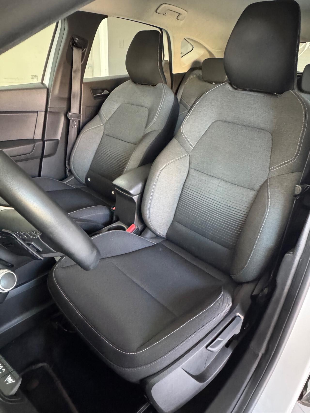 Renault Captur 1500cc diesel automatica