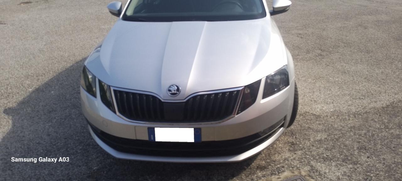 Skoda Octavia 1.6 TDI CR 115 CV DSG Wagon Style