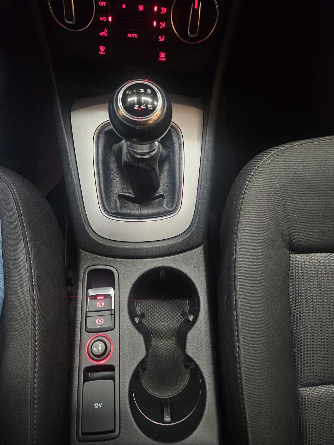 Audi Q3 2.0 TDI 120cv 88kw FULLOPTIONAL