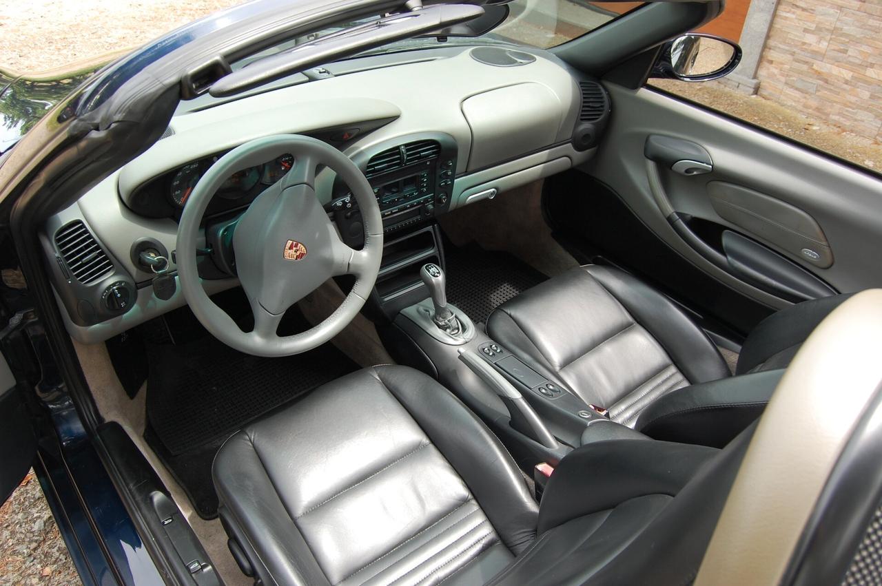 Porsche Boxster 2.7 - 228cv "DA VETRINA"